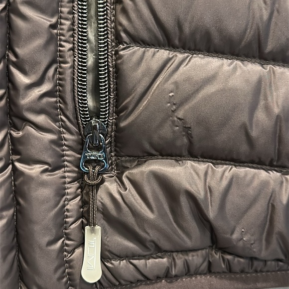 Tumi Pax Men’s Metallic Brown-Gray Packable Puffer Vest Large - Picture 5 of 10
